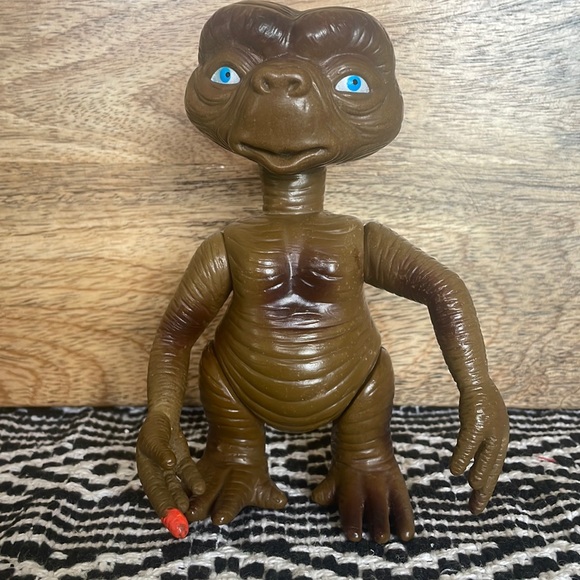 🤎Rare 1980’s ET figure 6” tall - Picture 2 of 8